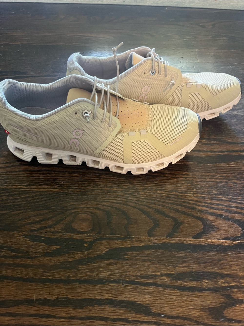 On Cloud 5 Haze/Sand Mesh Low Top Lace-Up Sneakers 59-98154 Women’s size 10